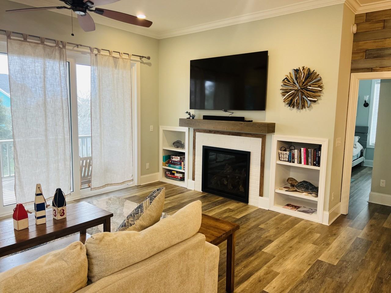 638 South Fourth Avenue #638 - Photo 5 of 21