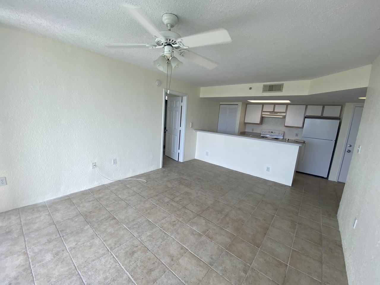 3655 Seaside Dr #423 - Photo 7 of 14