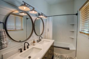 featured image of 2520 Parkinson Rd #NA