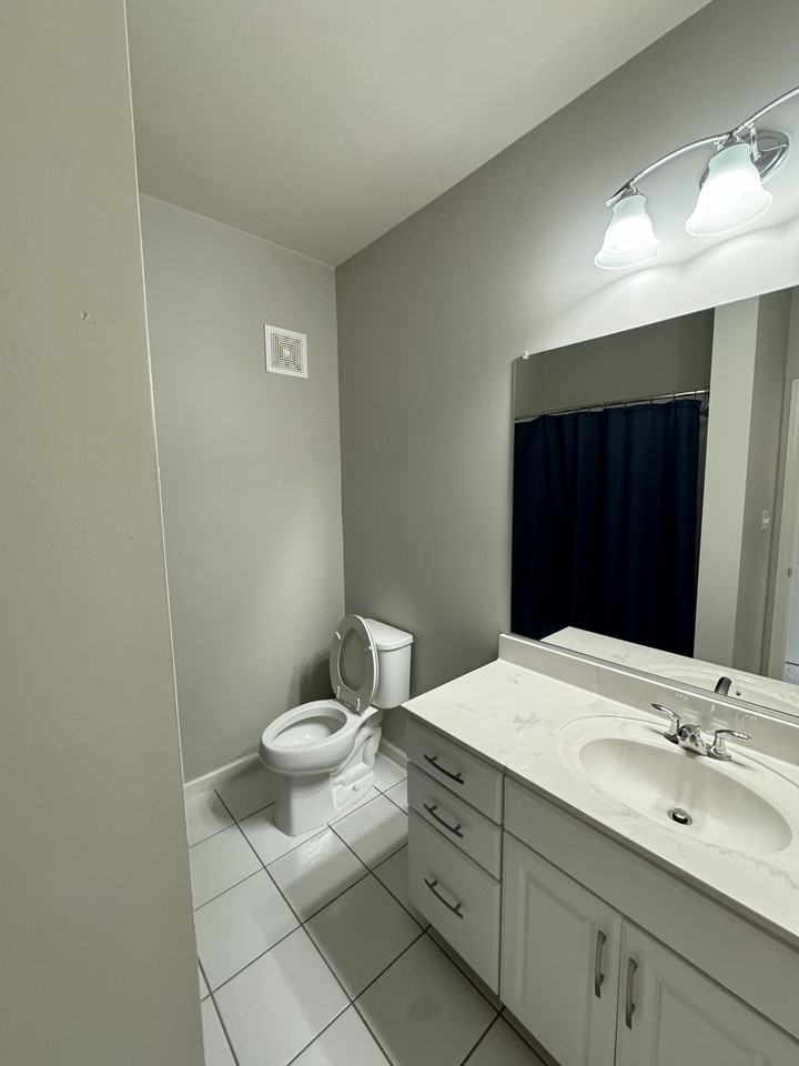 43047 Stuarts Glen Ter #103 - Photo 2 of 7