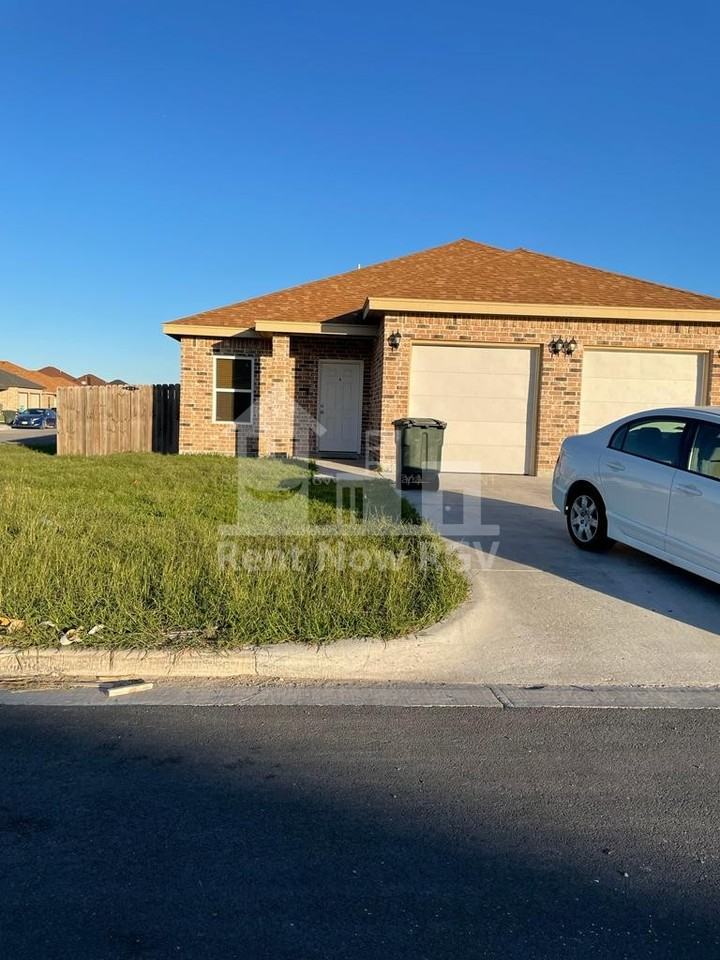 1022 Escondido Ln E #NA