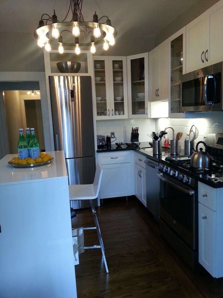 515 Belvedere St #NA - Photo 2 of 13