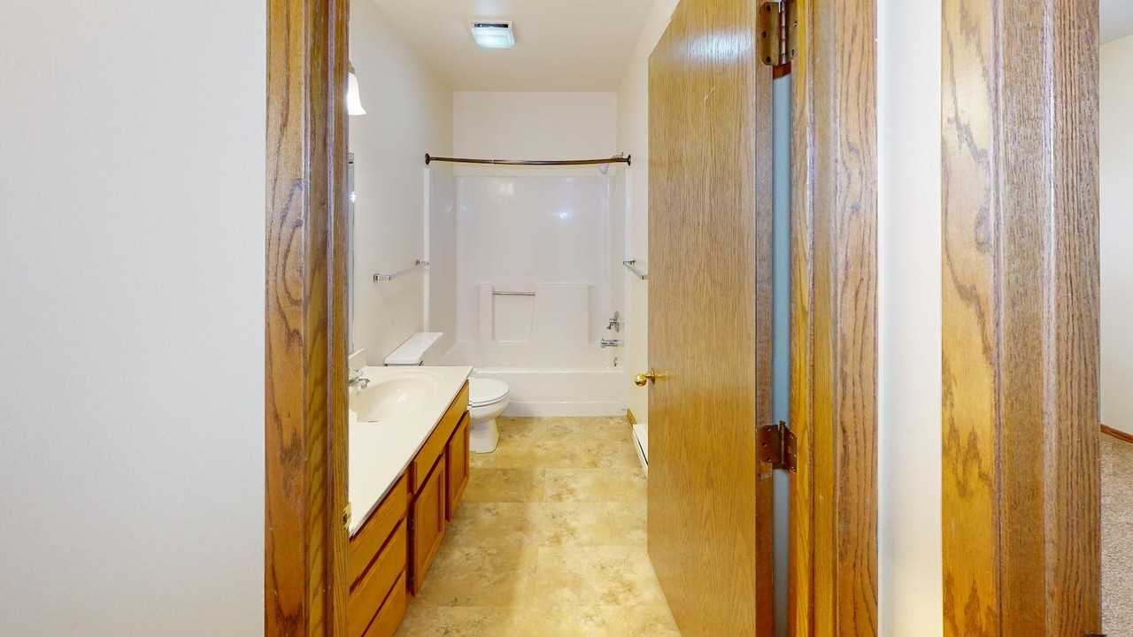 Westover Park Apartments - Photo 2 of 8