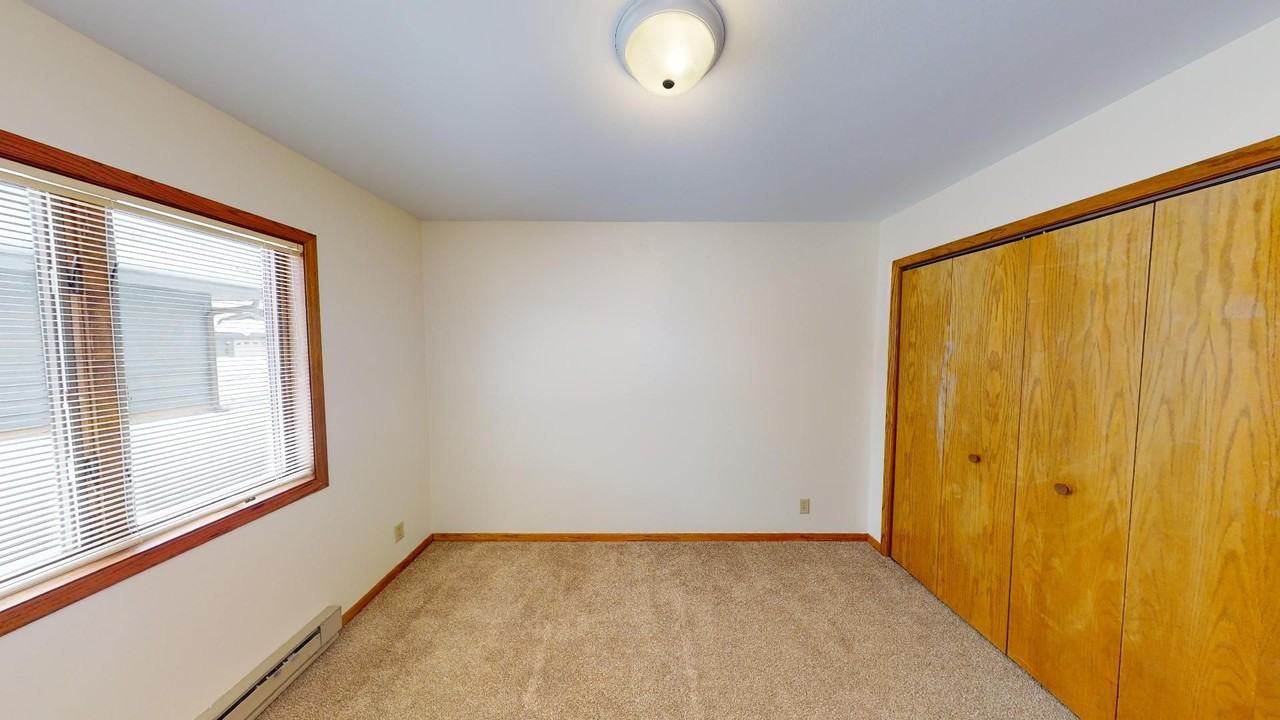 Westover Park Apartments - Photo 6 of 8