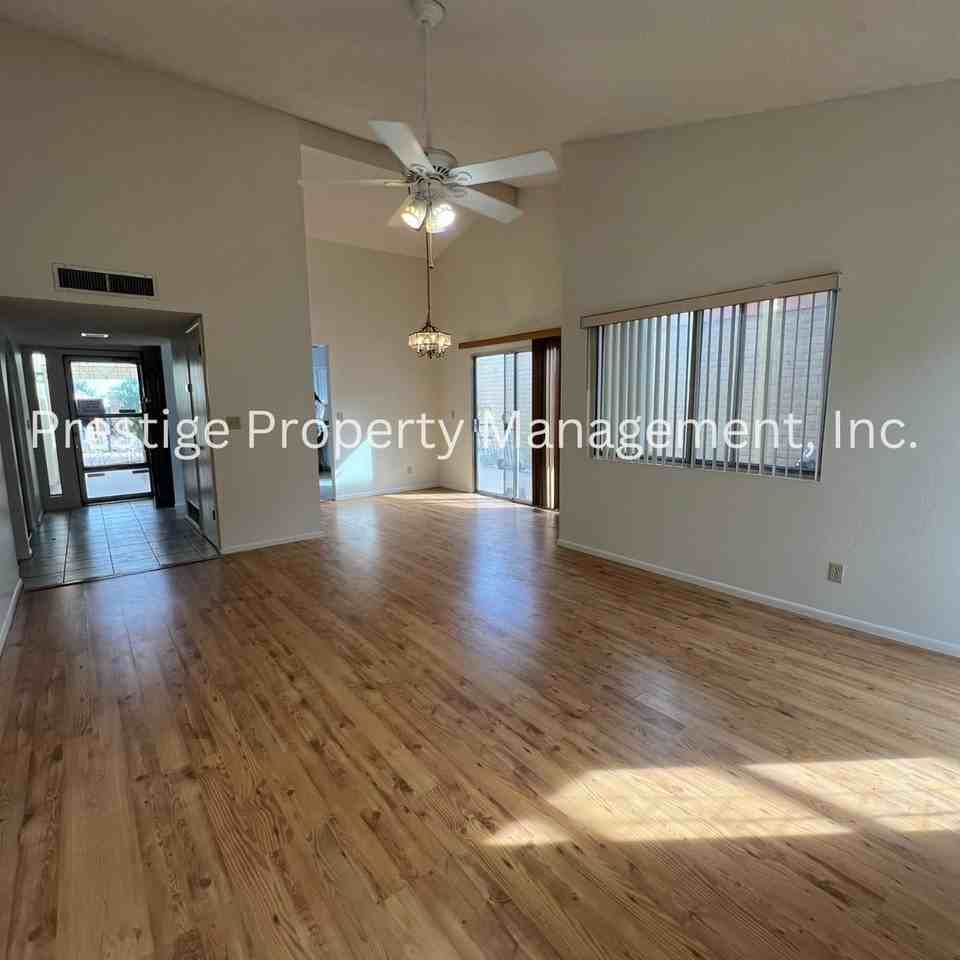 9780 E Sunburst Dr - Photo 5 of 22