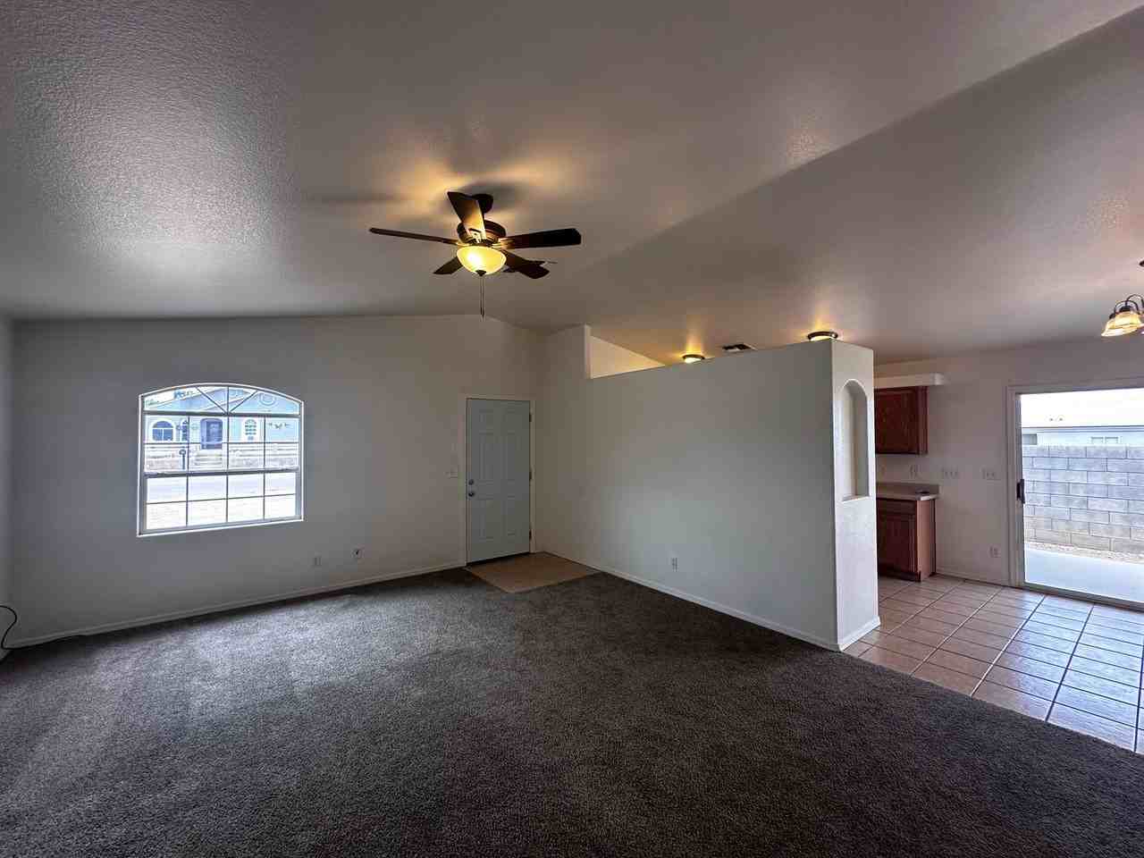2803 Lovin Ave - Photo 3 of 12
