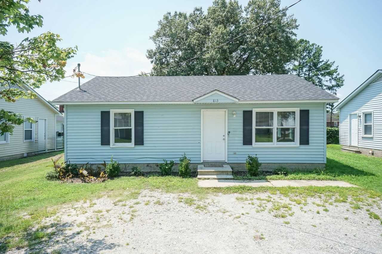 813 E Highland Ave - Photo 2 of 18