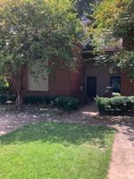 featured image of 1805 Holmes St