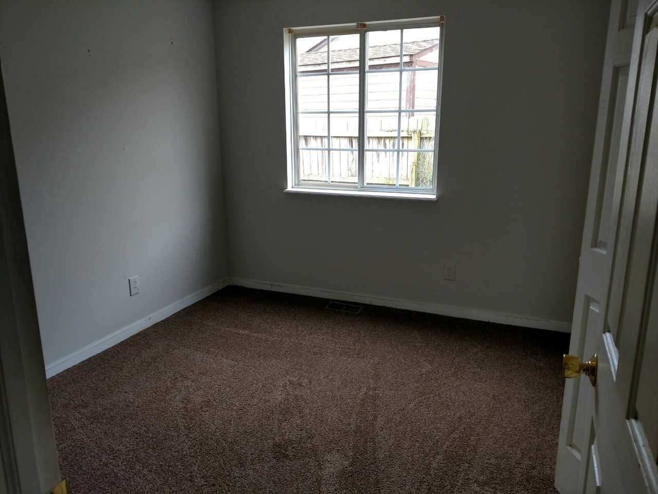 1861 E Werges Ave - Photo 7 of 23