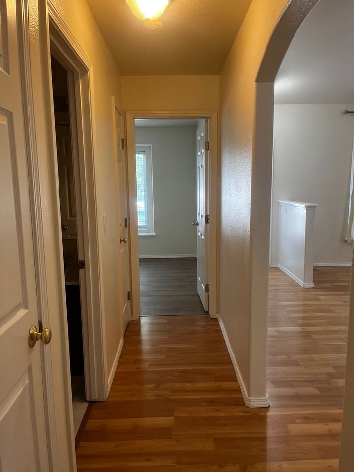 11283 W Glen Ellyn Dr - Photo 6 of 29