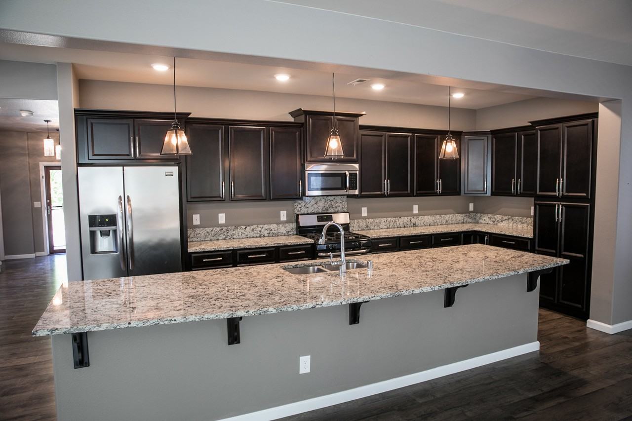 4085 Cameron Ln Ne - Photo 4 of 16