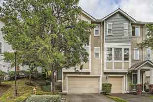 5004 Lake Pl S #A - Photo 1 of 1