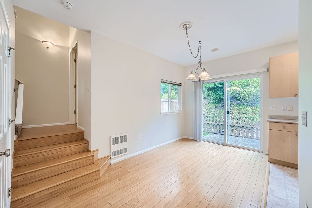 5004 Lake Pl S #A - Photo 4 of 15