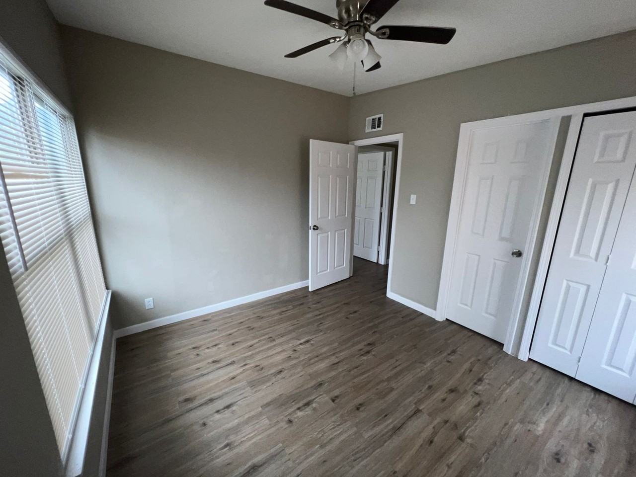 4845 Concord St - Photo 6 of 13