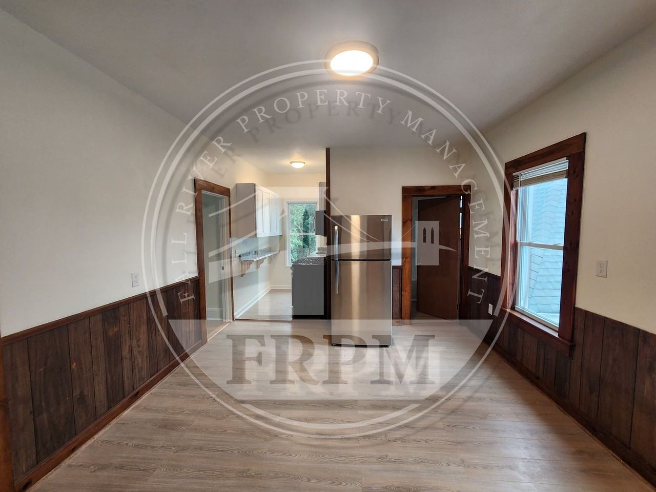 843 Stafford Rd - Photo 2 of 10