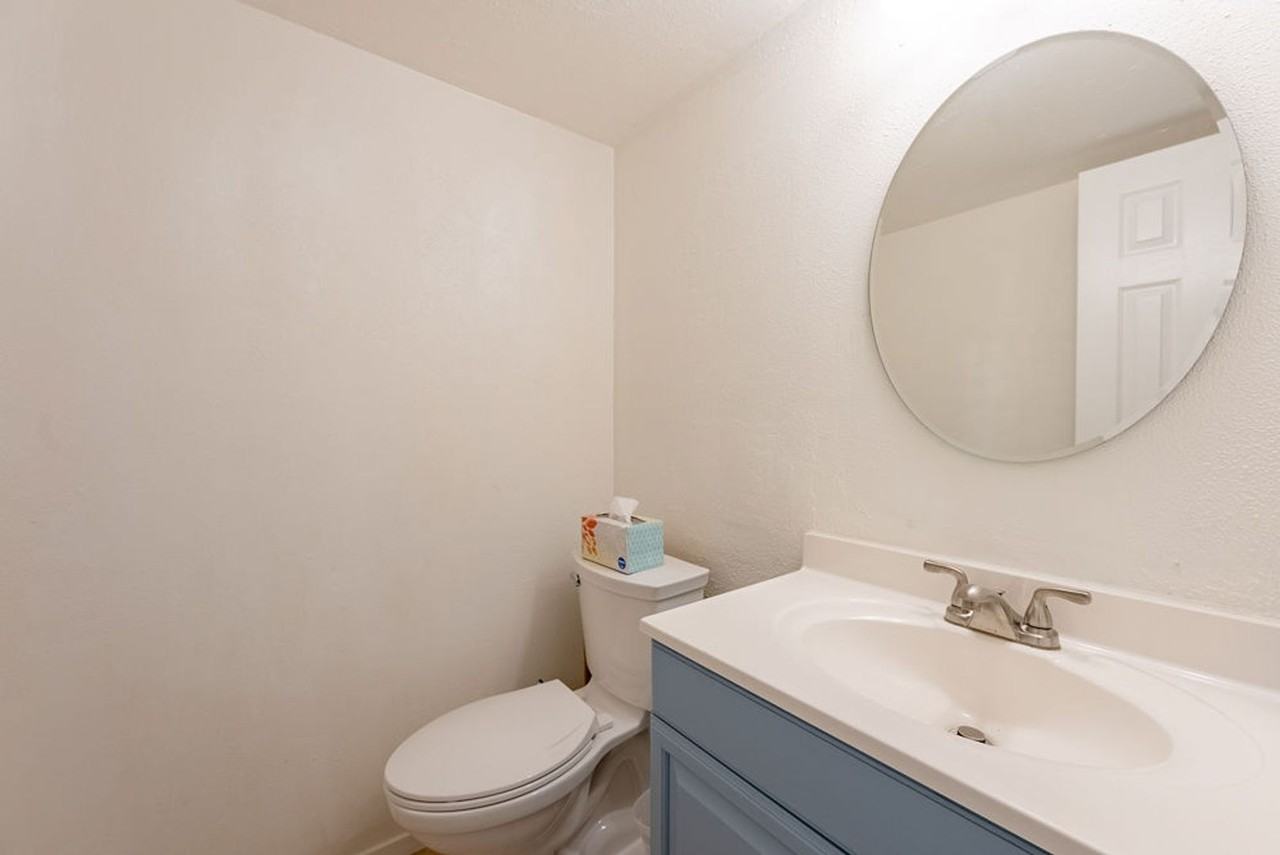 9604 Blue Creek Ln - Photo 6 of 19