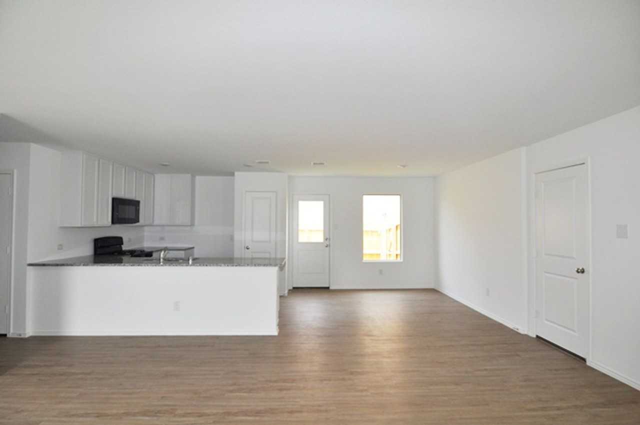 15021 Red Sands Trl - Photo 5 of 20