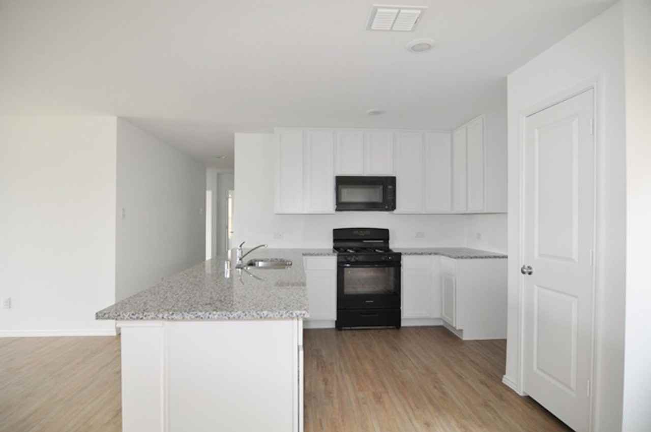 15021 Red Sands Trl - Photo 7 of 20