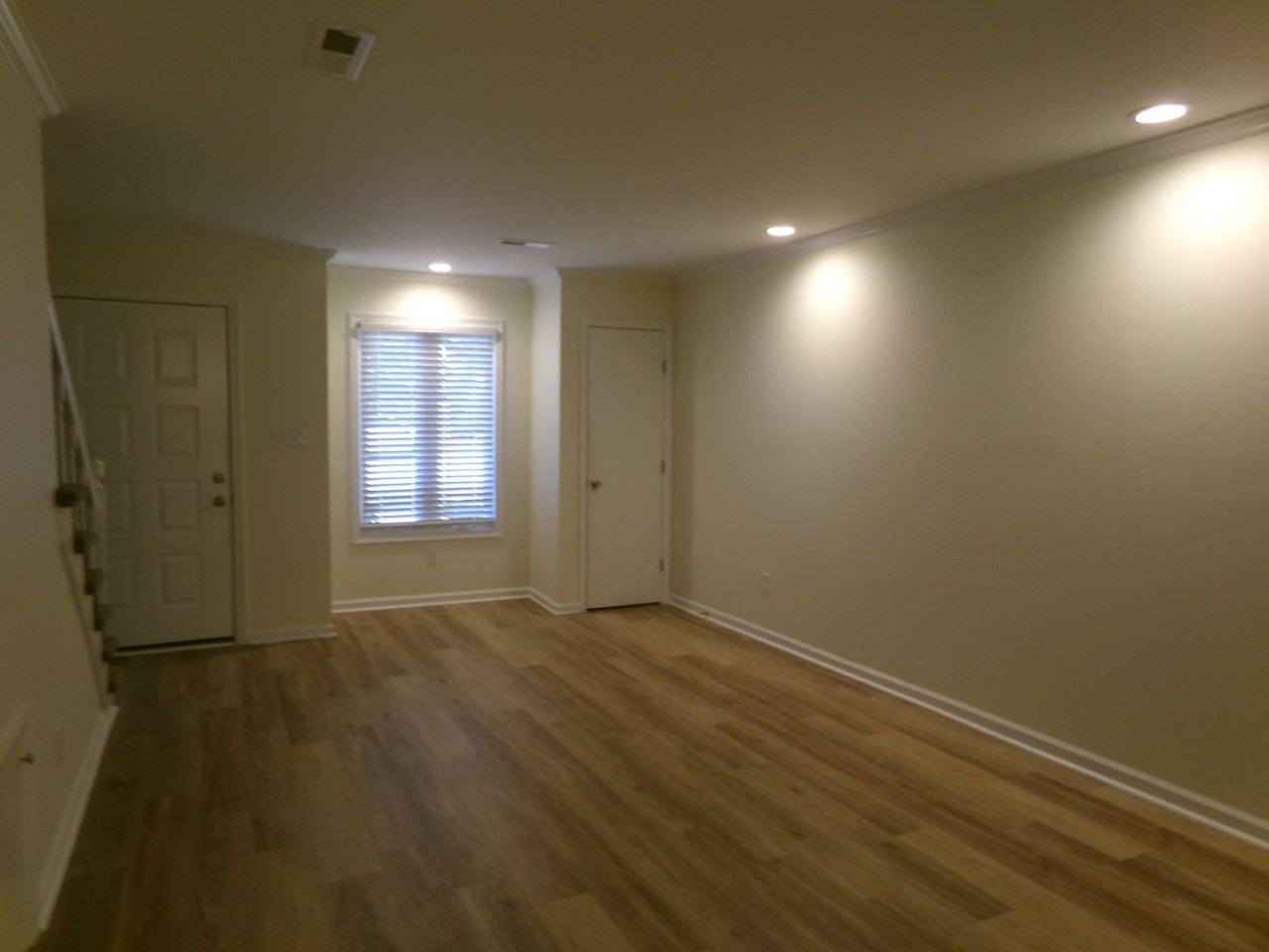 5303 Summit Heights Dr - Photo 7 of 18