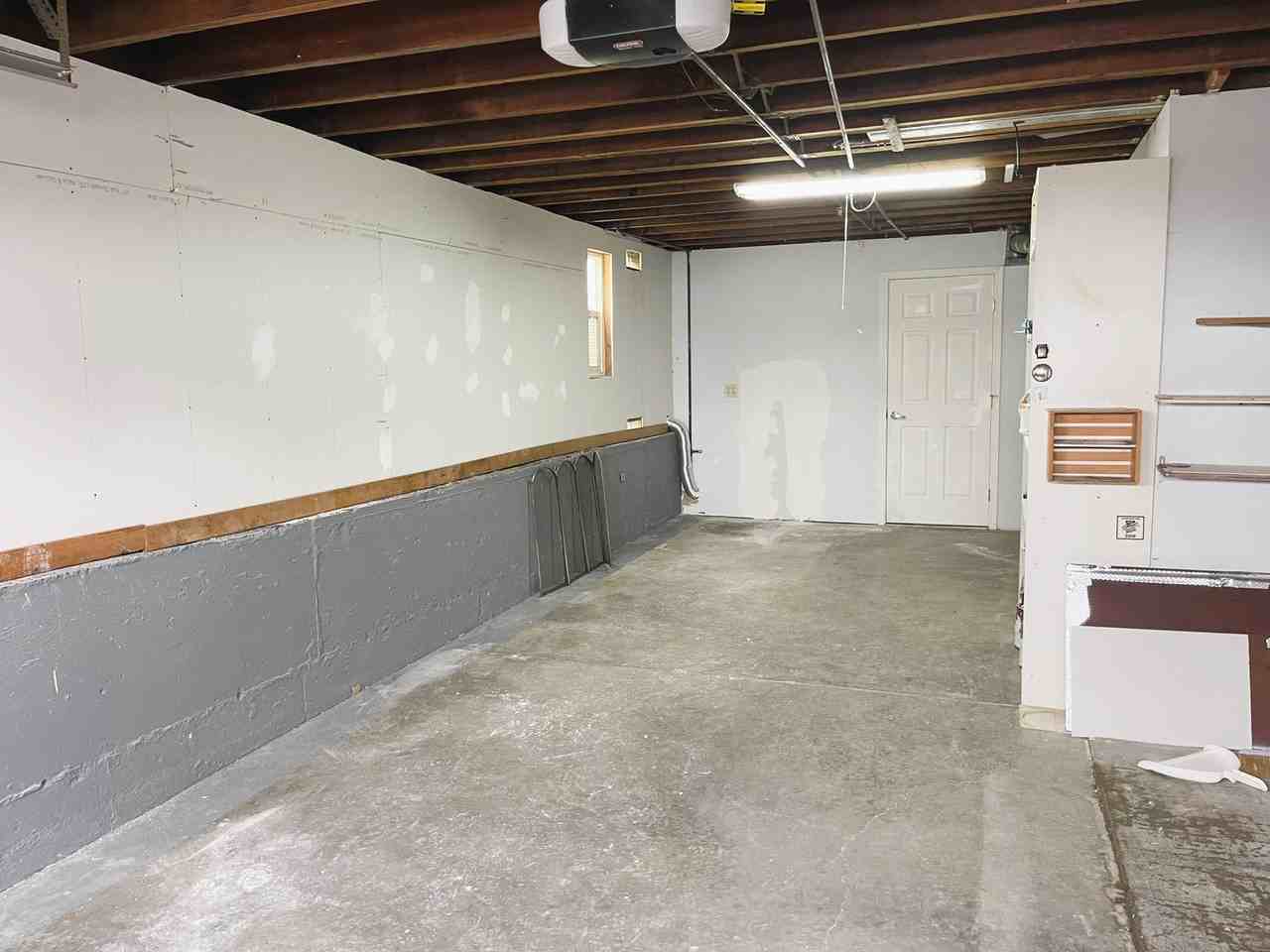 1173 Skyline Dr - Photo 3 of 18