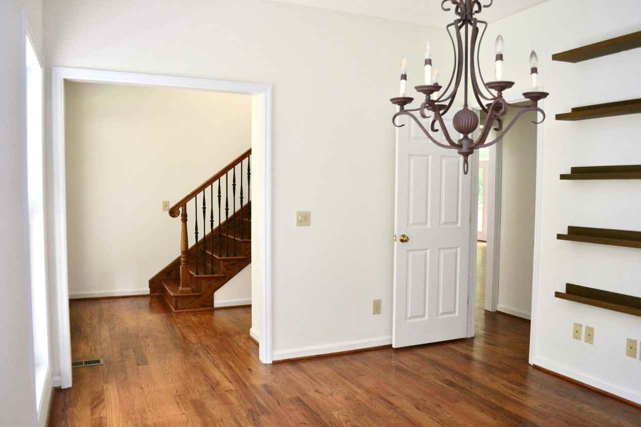 7330 Society Hill Rd - Photo 3 of 34