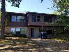 featured image of 1223 Elgin Ave