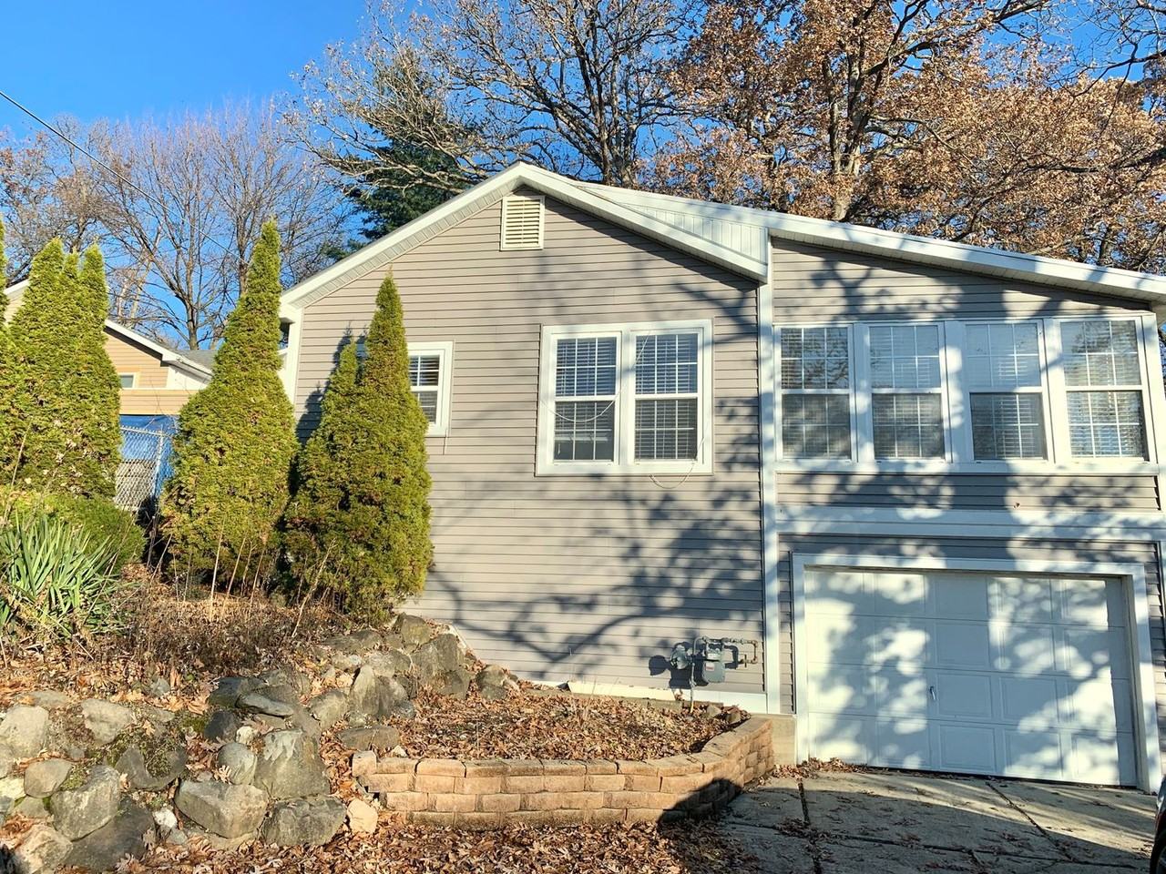 1723 E Road 4 - Photo 2 of 17