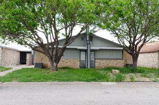 915 Todd Ln - Photo 1 of 1