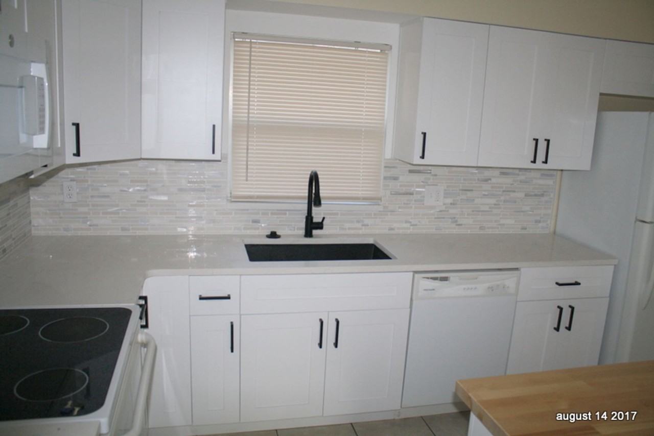 5708 Illinois Ave - Photo 5 of 19