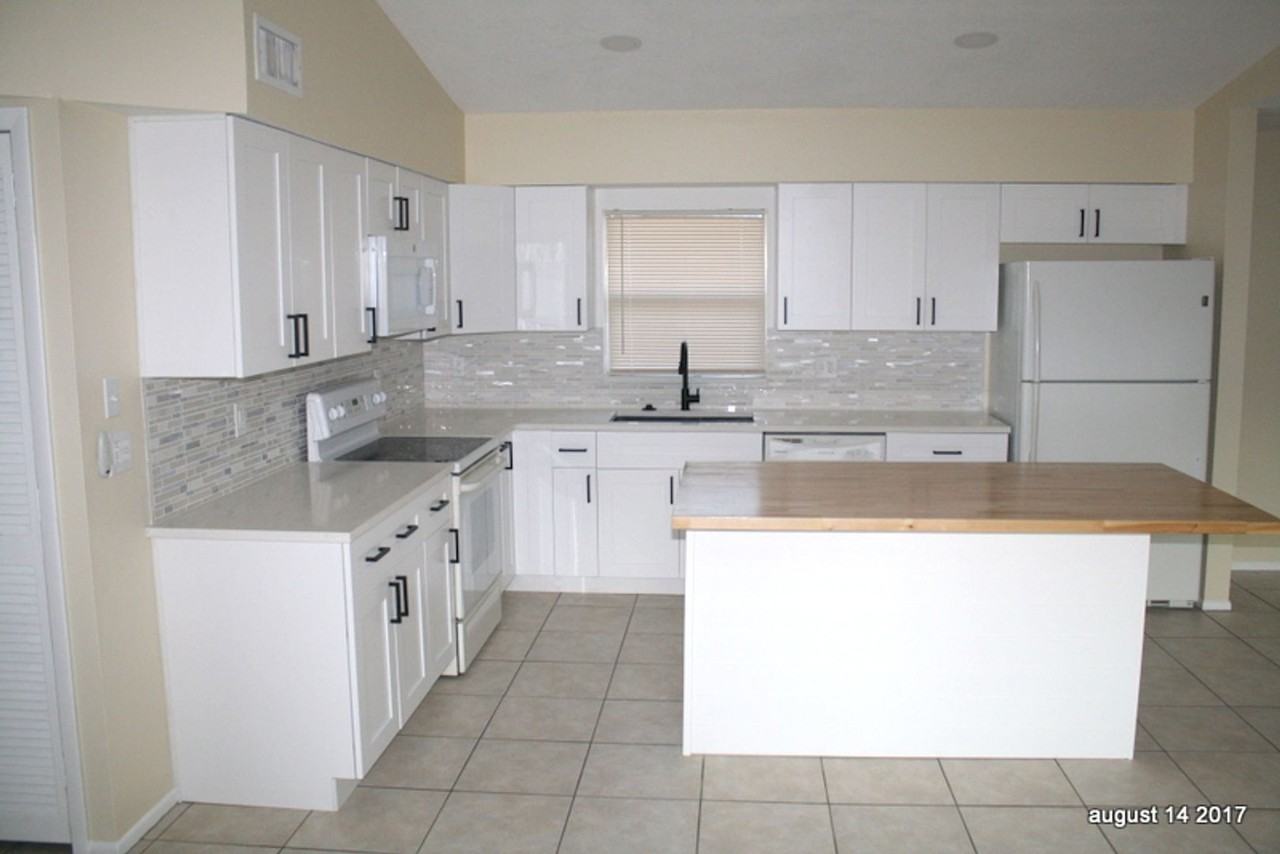 5708 Illinois Ave - Photo 7 of 19