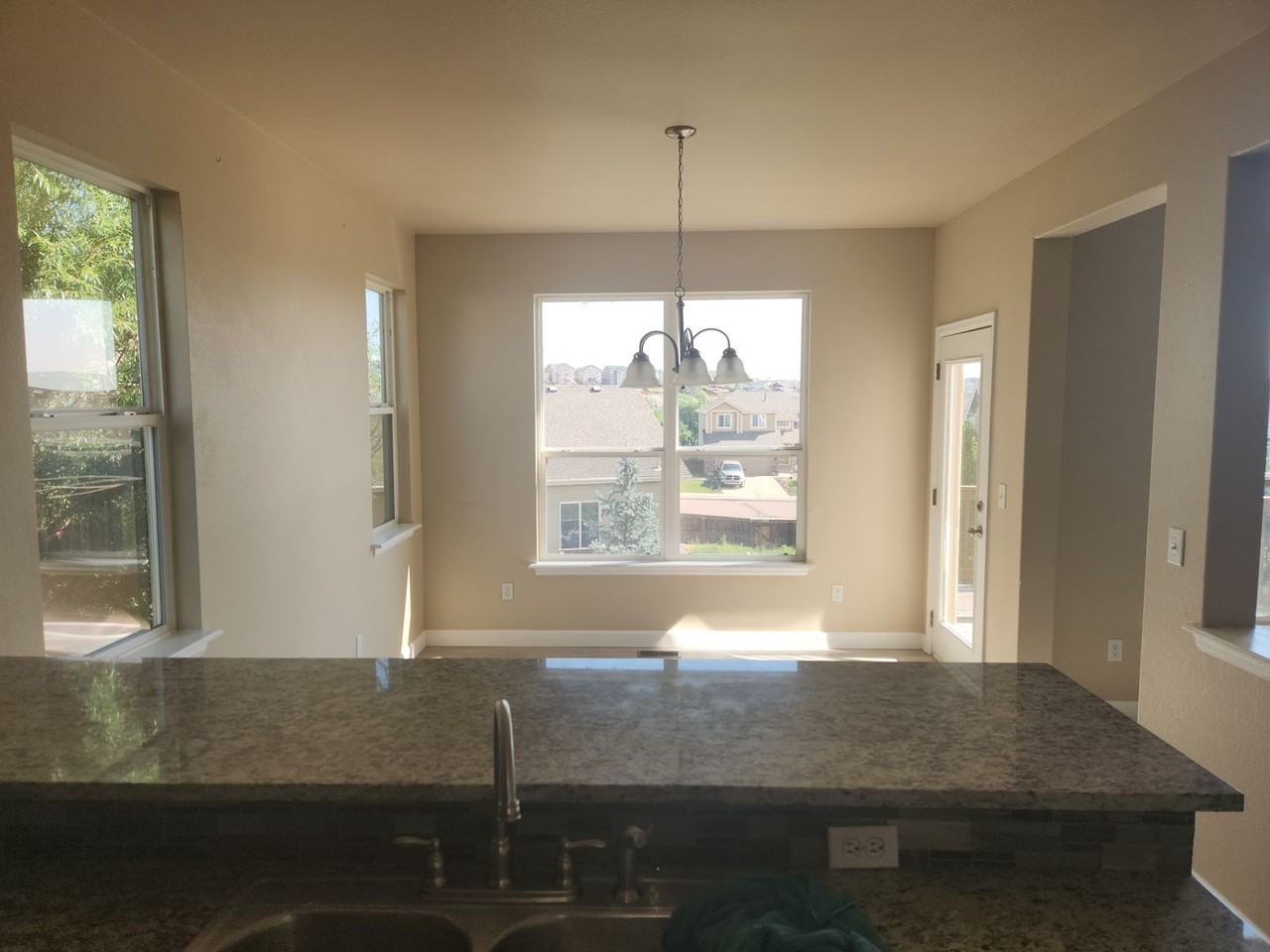 8179 Meadowcrest Dr - Photo 4 of 26