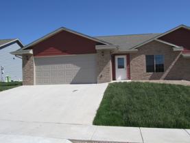415 Sapphire Ln - Photo 1 of 1