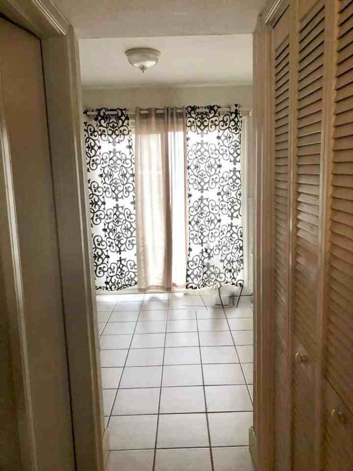 5808 W Hastings Ct - Photo 5 of 22
