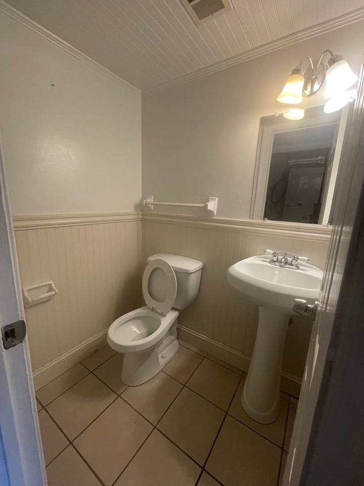 5808 W Hastings Ct - Photo 6 of 22