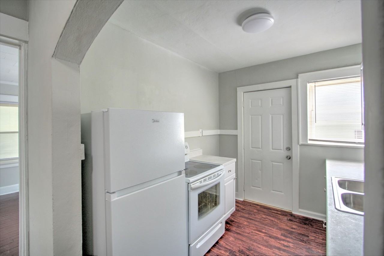 1011 E Ellerbee St - Photo 4 of 11