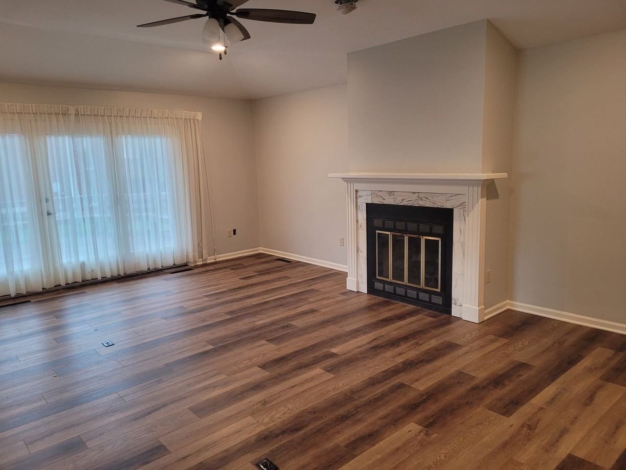 3607 Augusta Dr - Photo 3 of 17