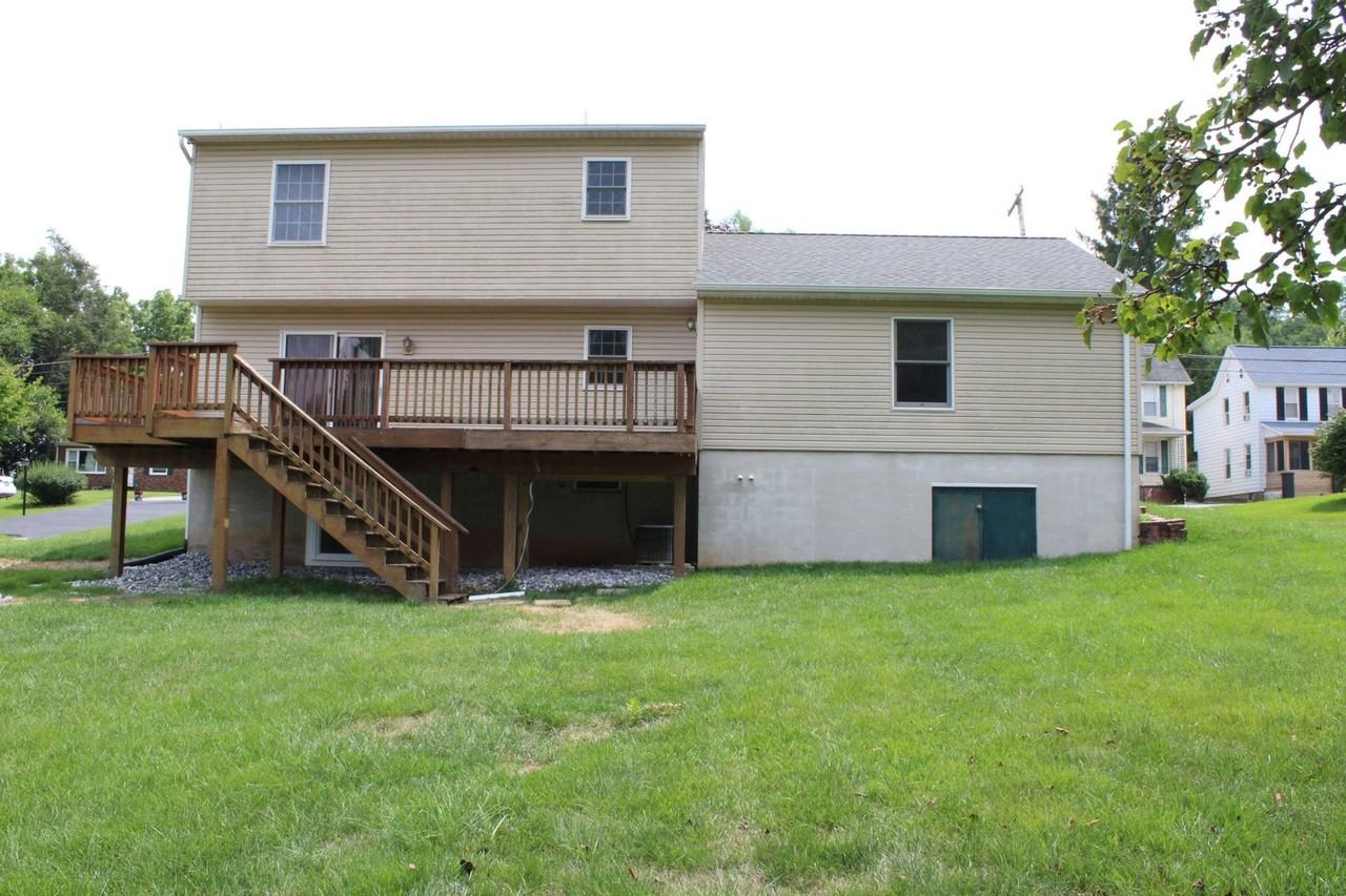 13 E Pennsylvania Ave - Photo 3 of 10