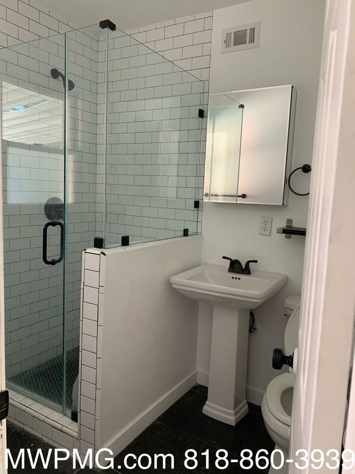 9129 Monogram Ave - Photo 4 of 14