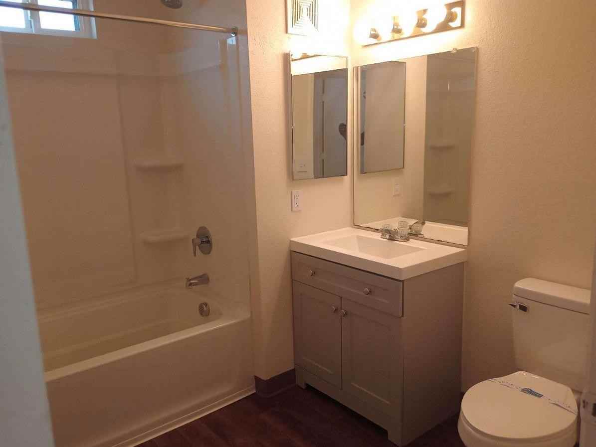 304 W Southern Ave - Photo 6 of 10