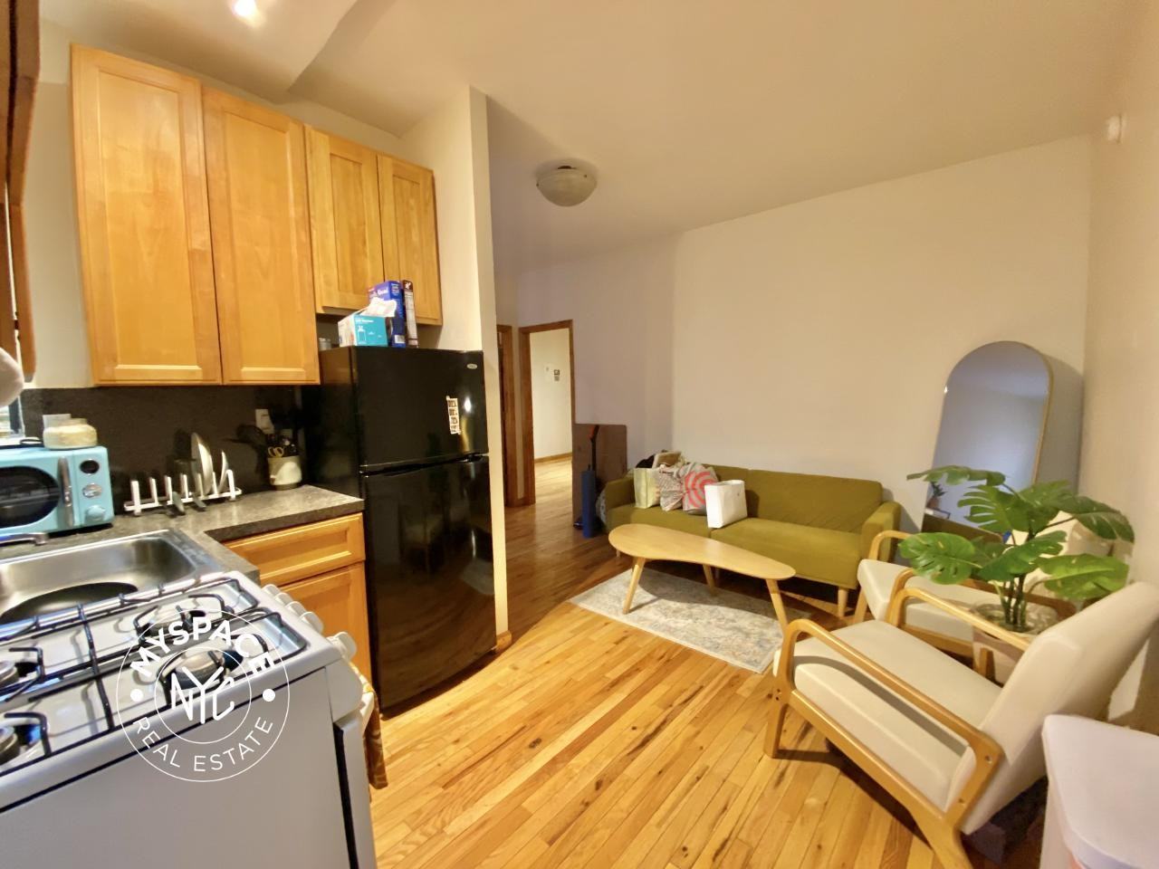 117 S 4th St #24 - Photo 5 of 6