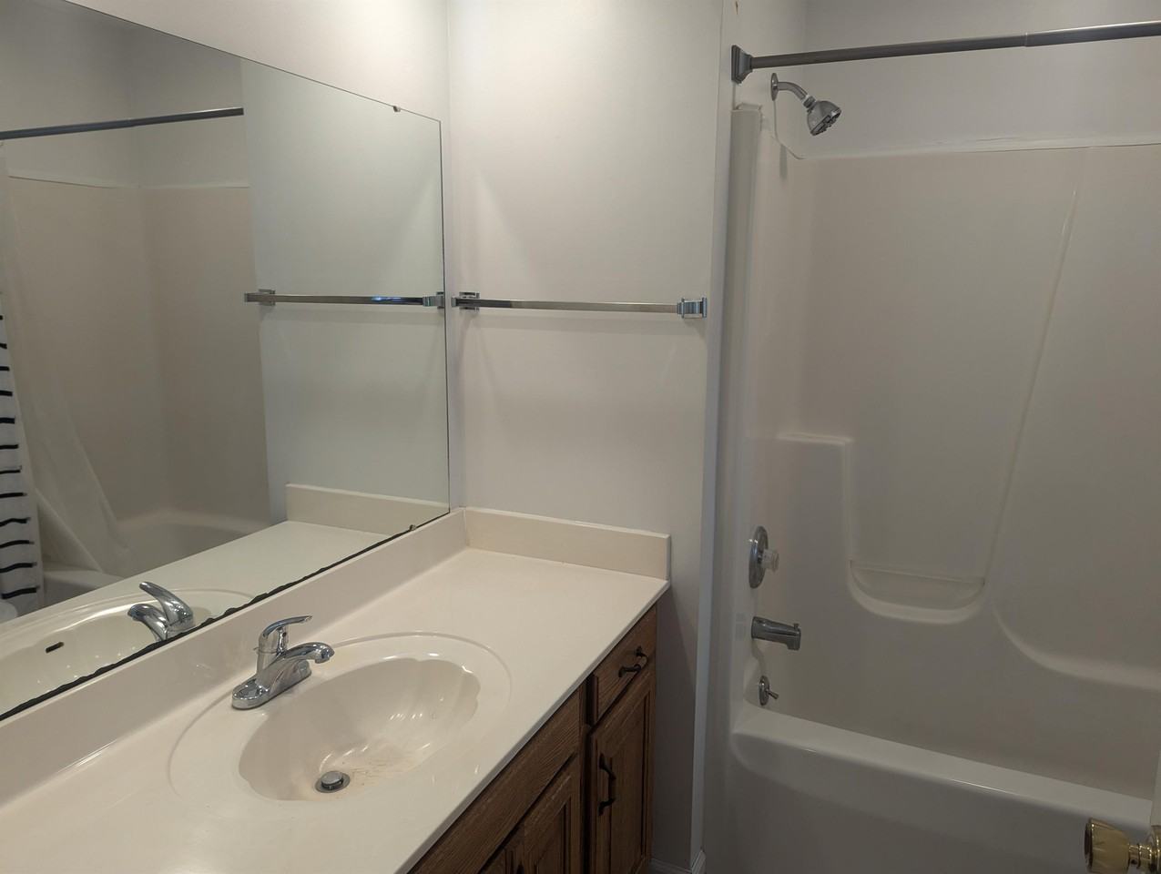 1404 White Pine Dr - Photo 3 of 23