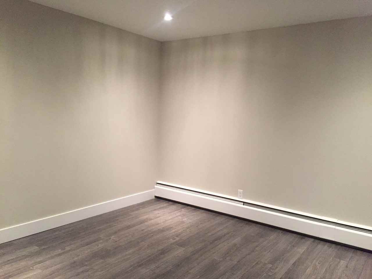 8518 106 Street - Photo 3 of 21