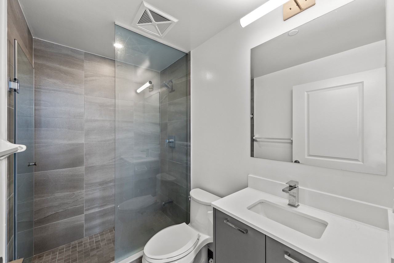 120 Eagle Rock Way - Photo 3 of 16