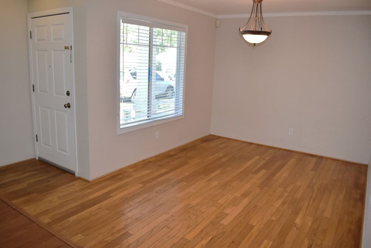 6620 Verandah Ct - Photo 2 of 19