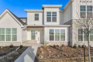 featured image of 3045 E Trilby Rd