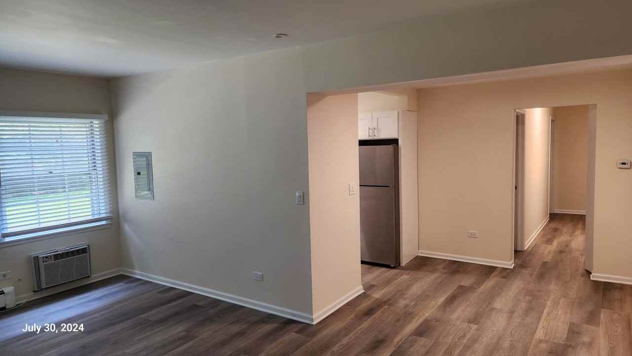 361 *2620 CENTRAL STREET LLC* - Photo 4 of 26