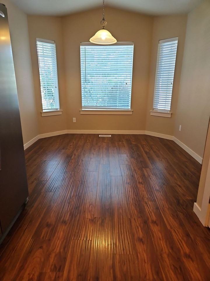 5664 N Hertford Way - Photo 3 of 13