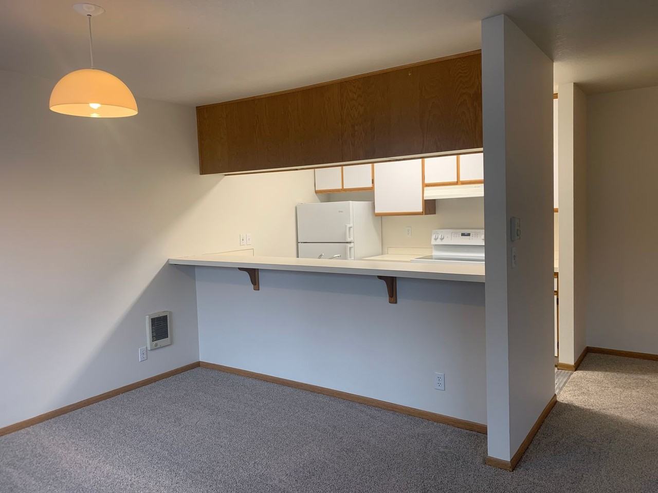 2211 Ne Holliday Ave #1 - Photo 2 of 20