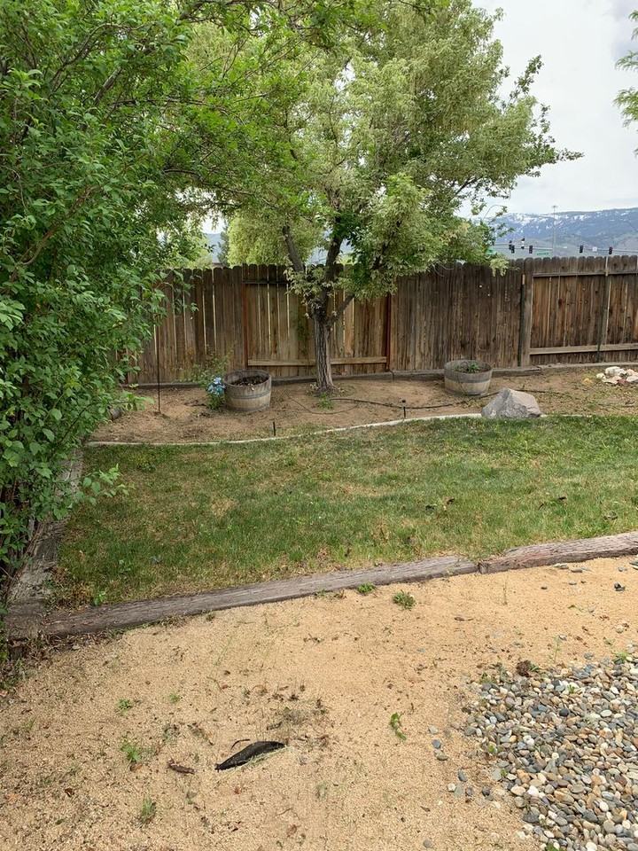 6210 Chesterfield Ln - Photo 3 of 46