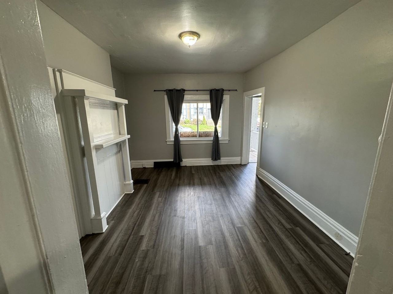 7321 Woodlawn Ave - Photo 2 of 14